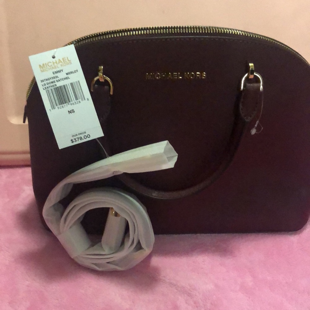 Leather Micheal kors bag - Picture 2 of 4